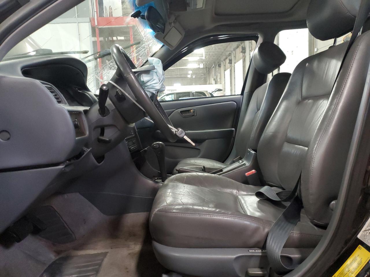 2000 TOYOTA CAMRY