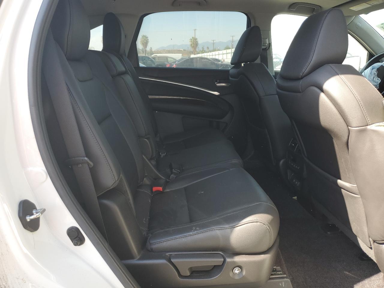 2018 ACURA MDX