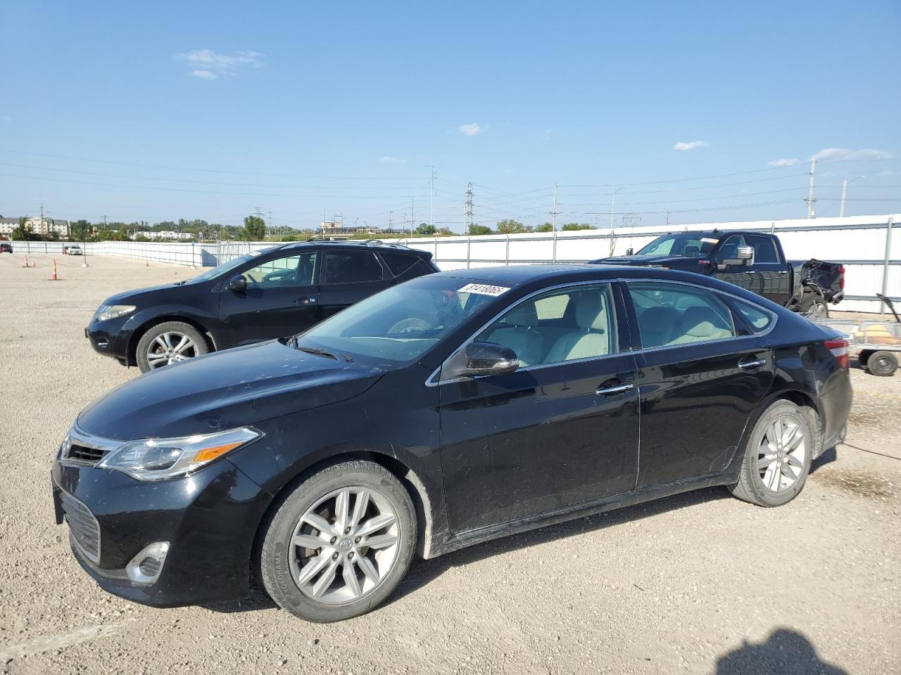 2015 TOYOTA Avalon