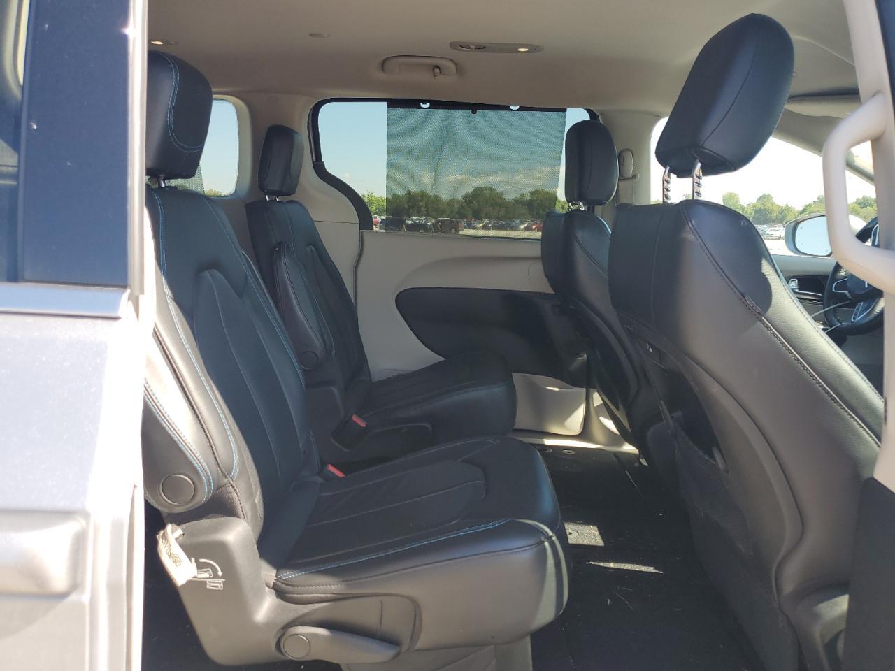 2021 CHRYSLER Pacifica