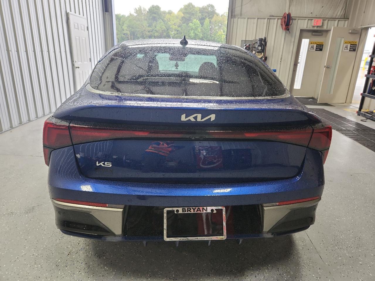 2025 KIA K5