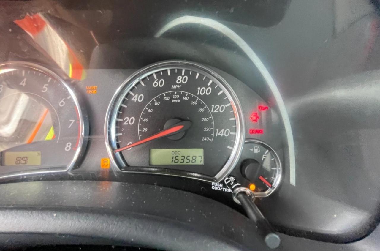 2011 TOYOTA COROLLA
