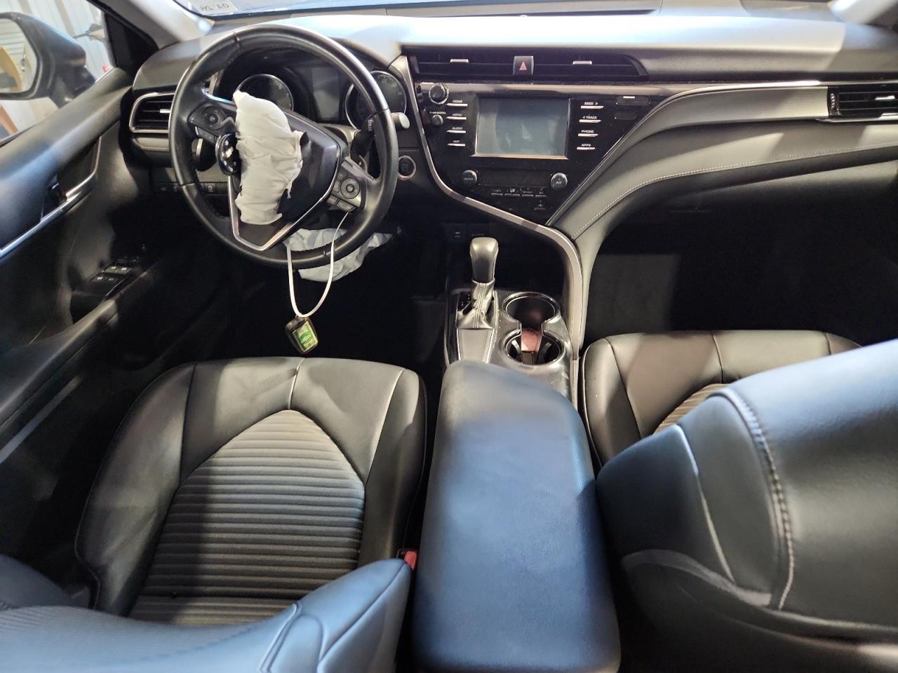 2019 TOYOTA CAMRY