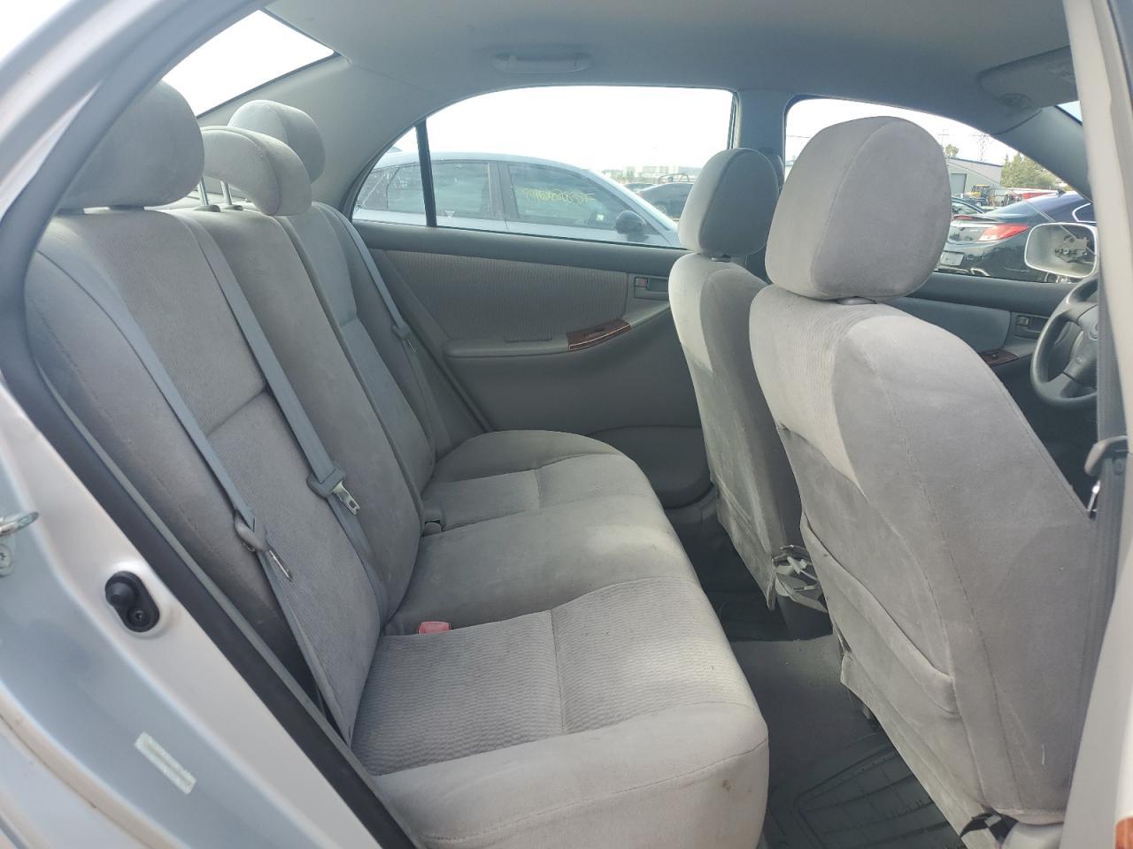 2005 TOYOTA COROLLA