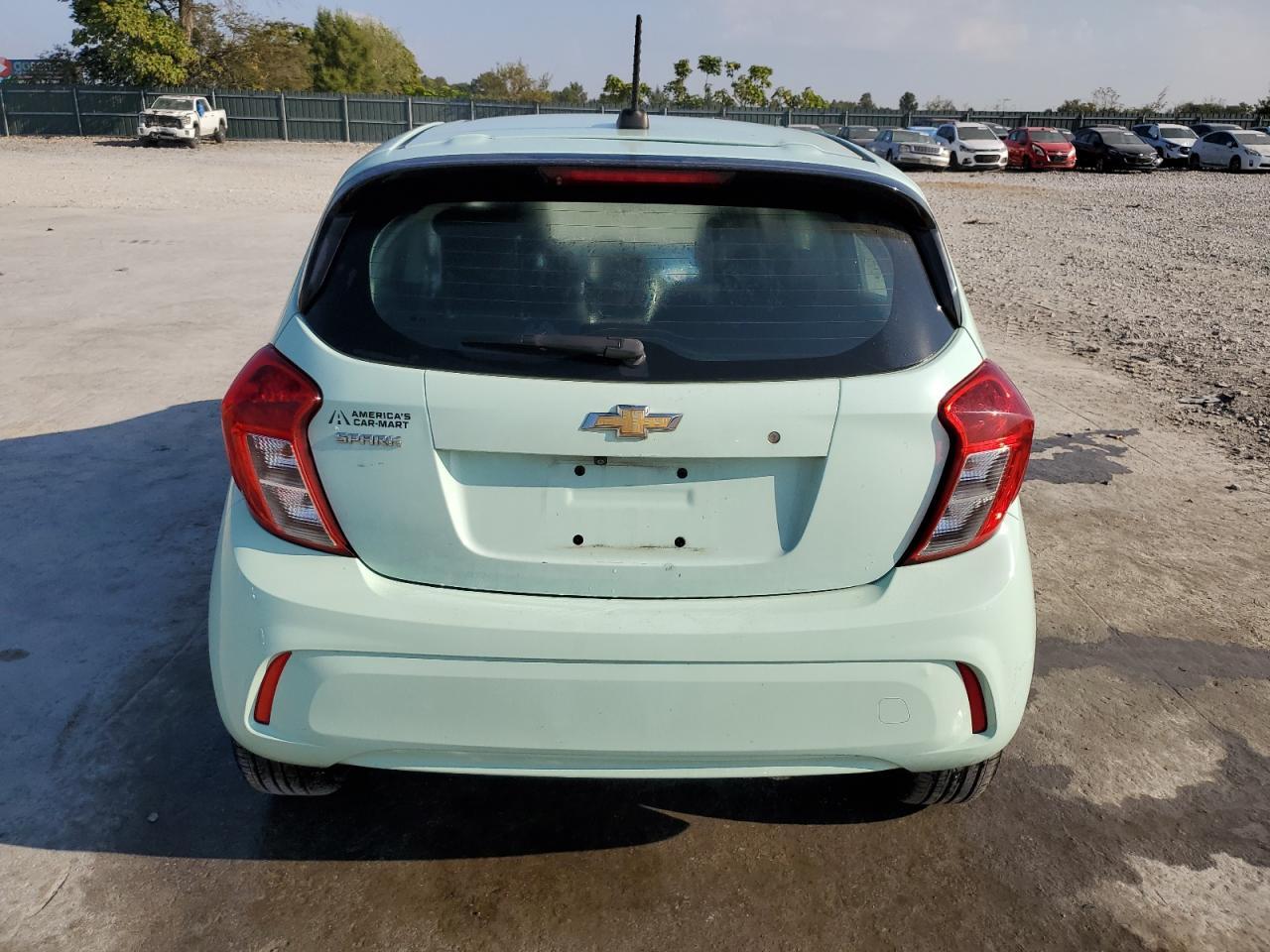 2017 CHEVROLET Spark