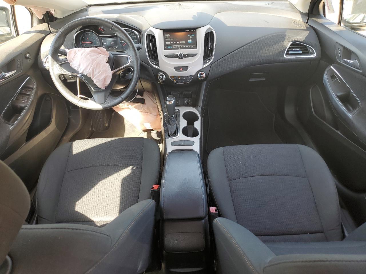 2017 CHEVROLET CRUZE