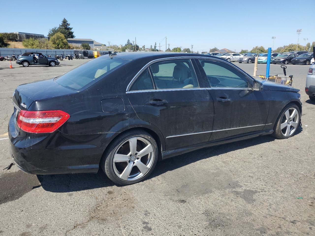 2010 MERCEDES-BENZ E-Class