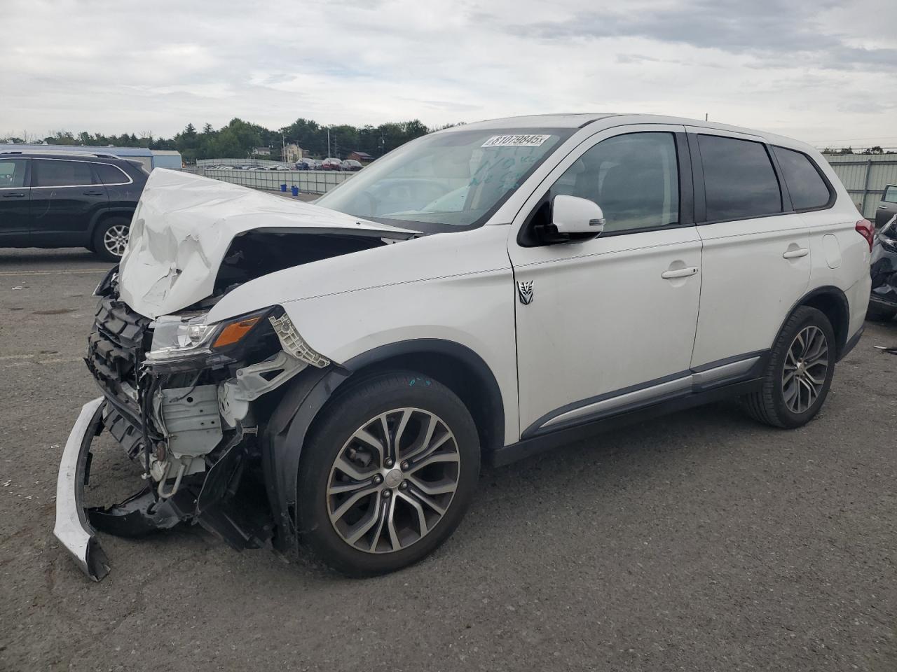 2018 MITSUBISHI outlander