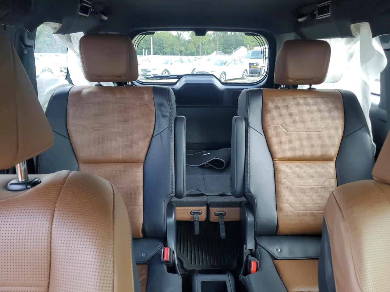 2024 LEXUS GX 550