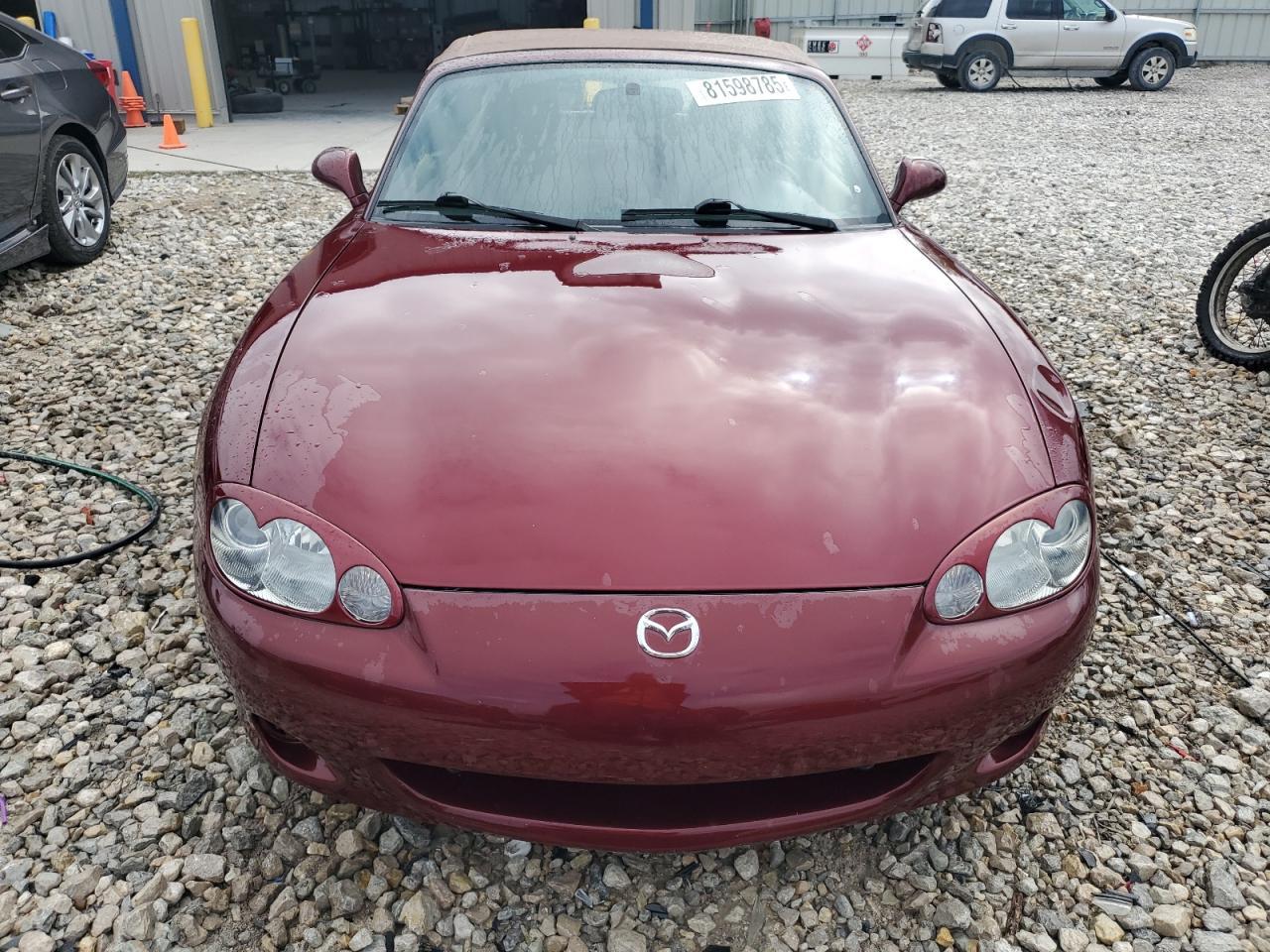 2003 MAZDA MX-5 Miata
