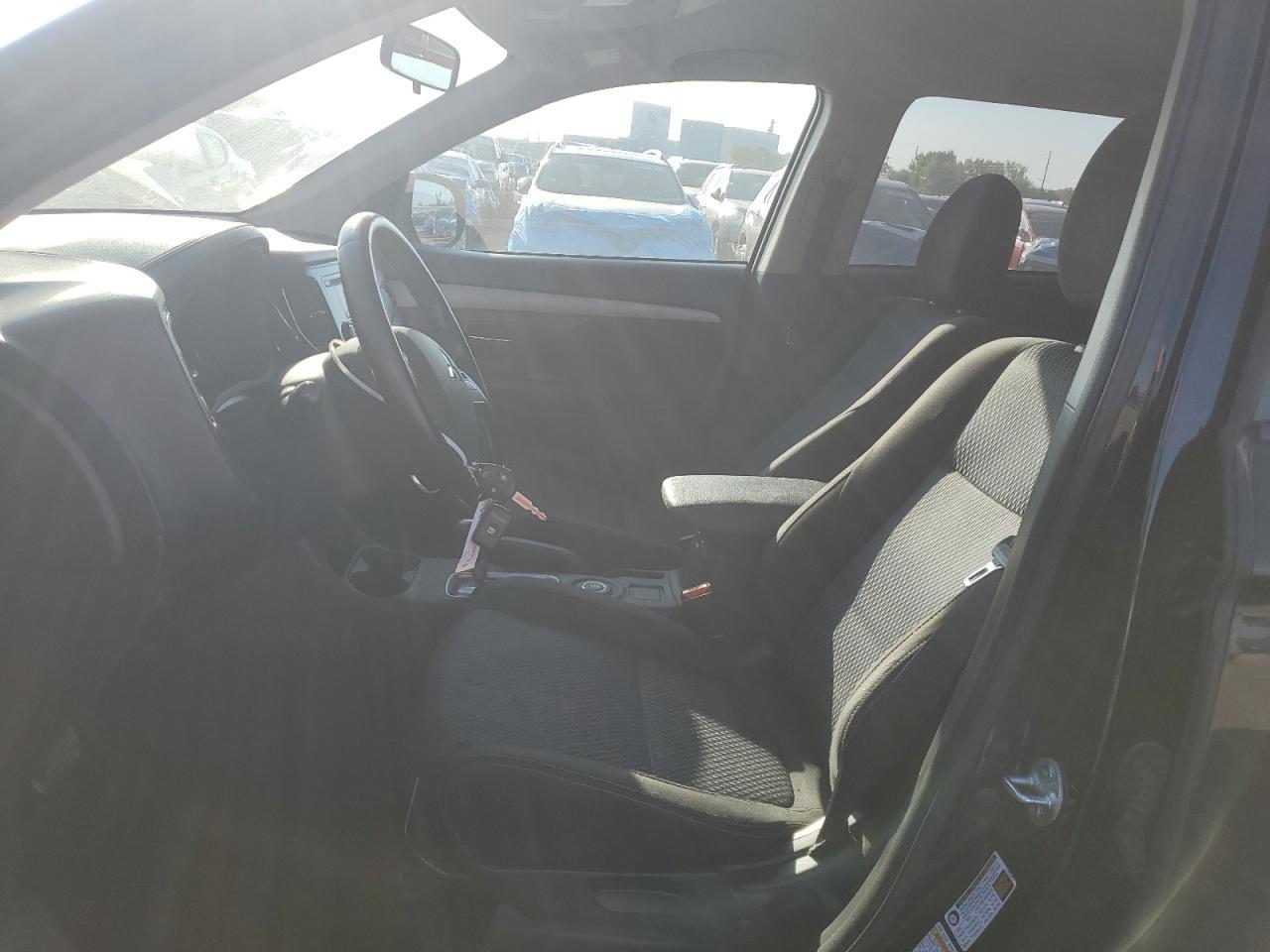 2016 MITSUBISHI outlander