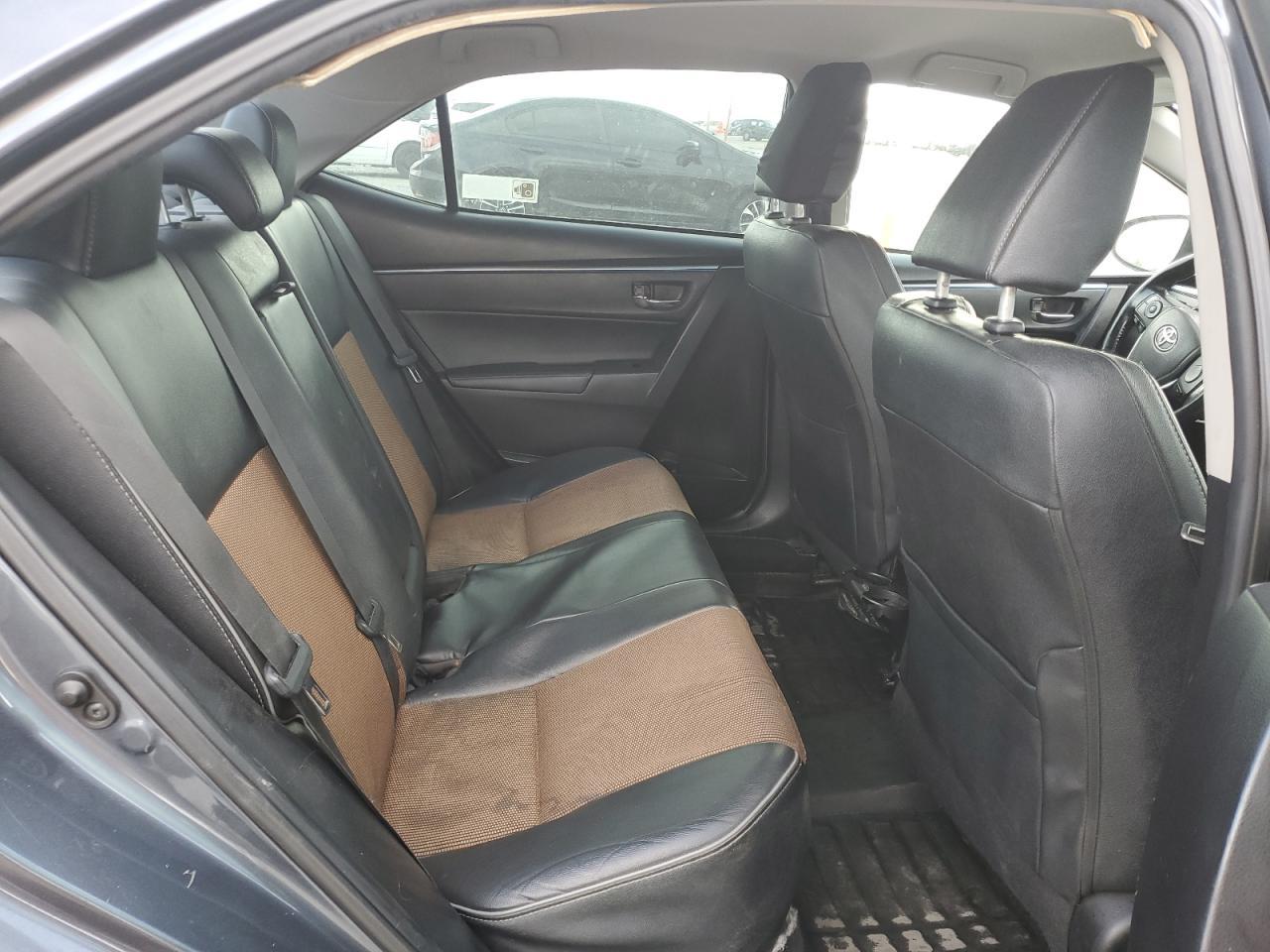 2015 TOYOTA COROLLA