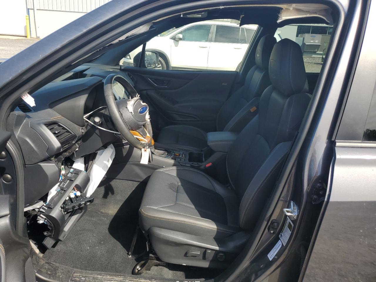 2023 SUBARU FORESTER