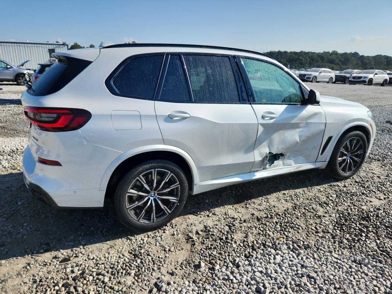 2022 BMW X5
