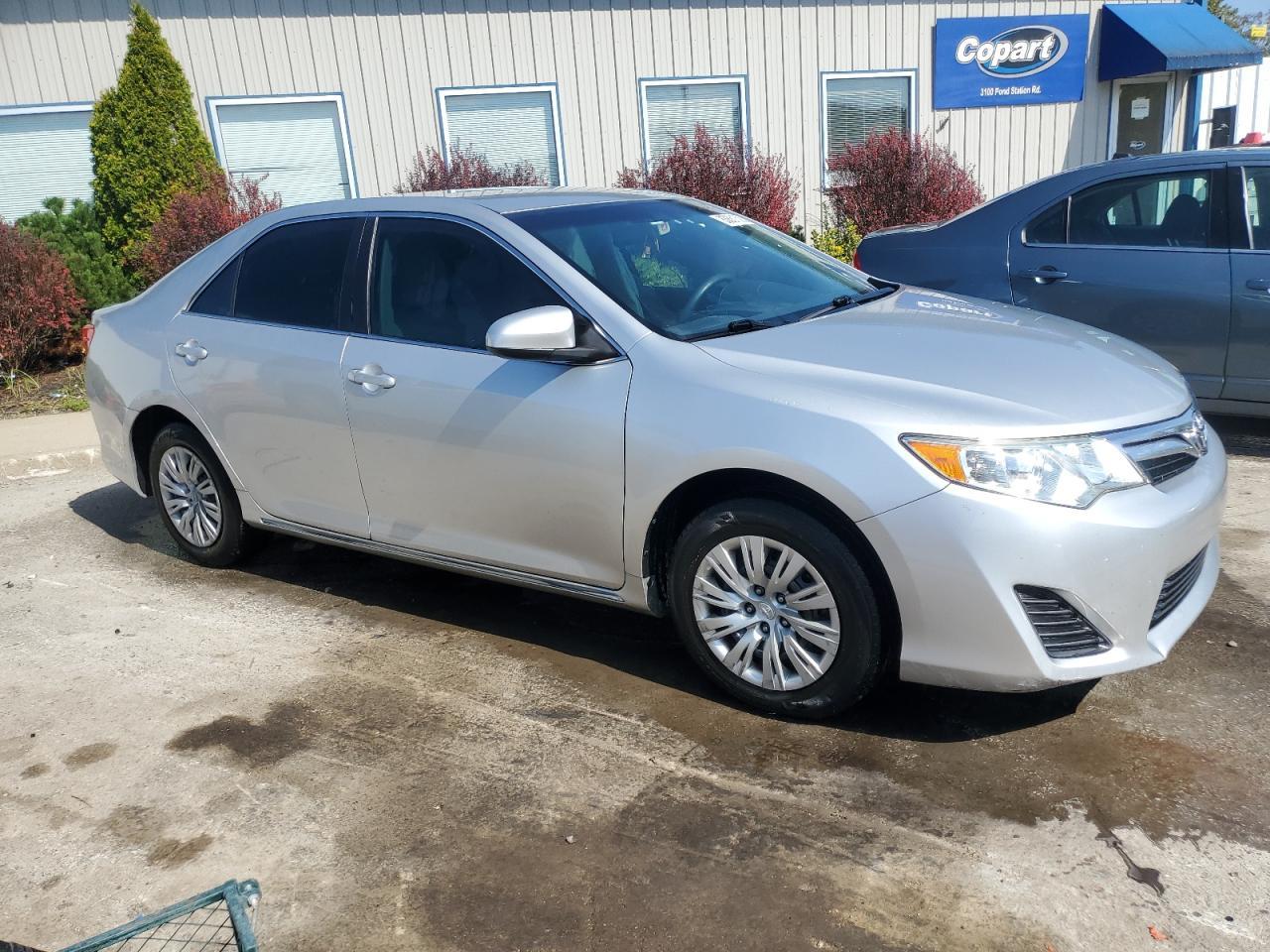 2012 TOYOTA CAMRY