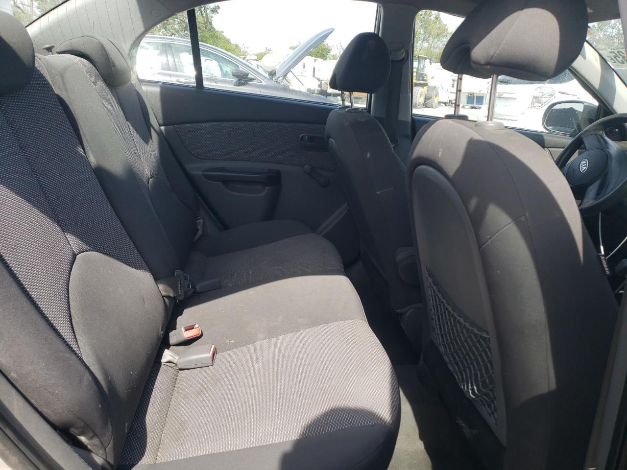 2010 KIA RIO