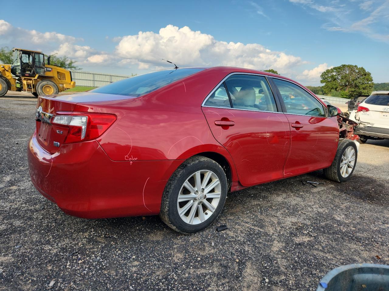 2013 TOYOTA CAMRY