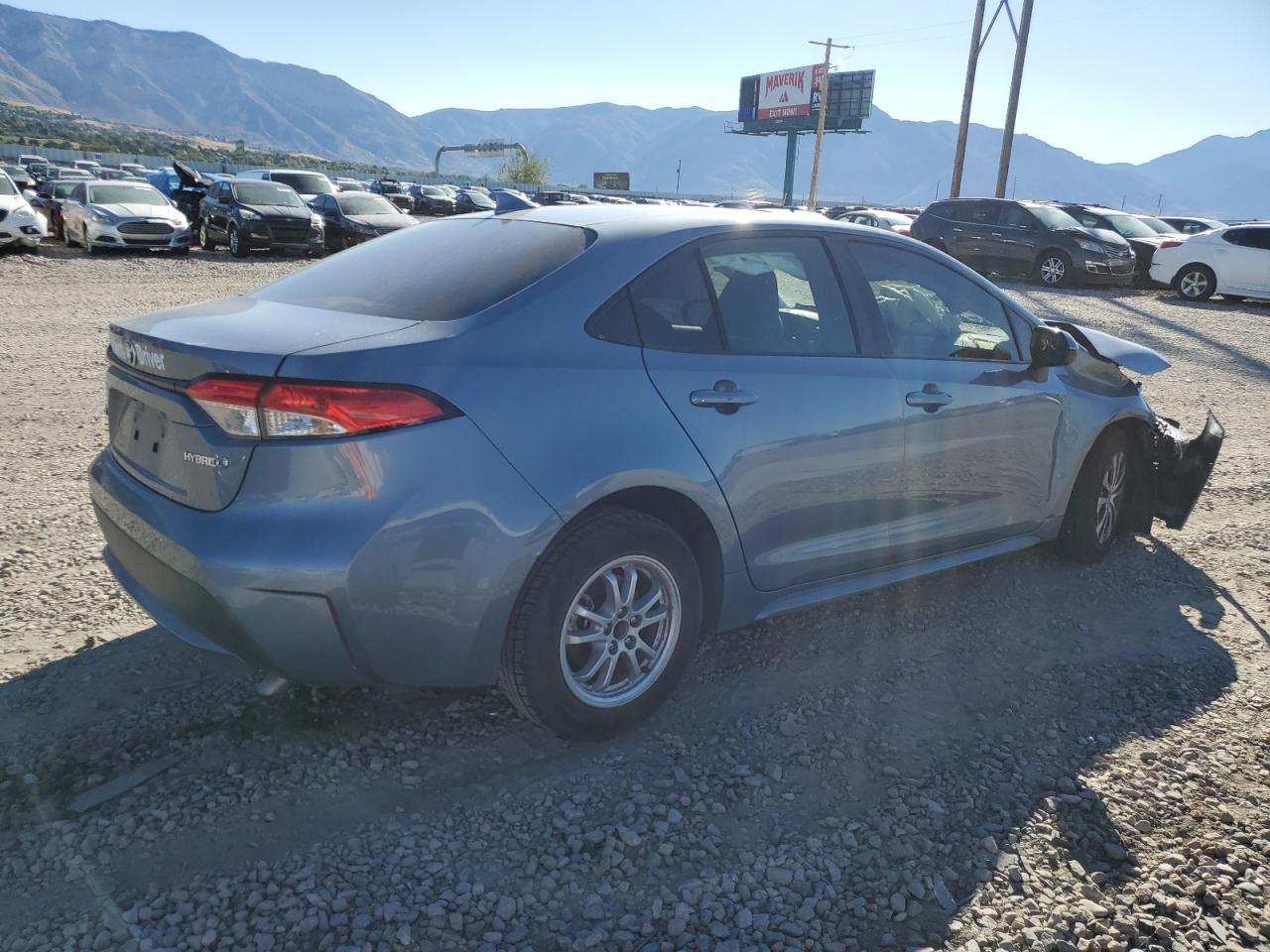 2022 TOYOTA COROLLA