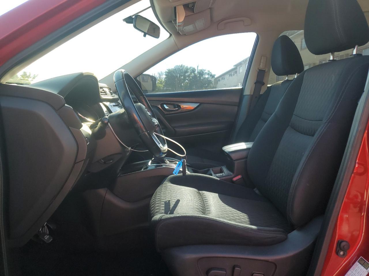 2017 NISSAN ROGUE