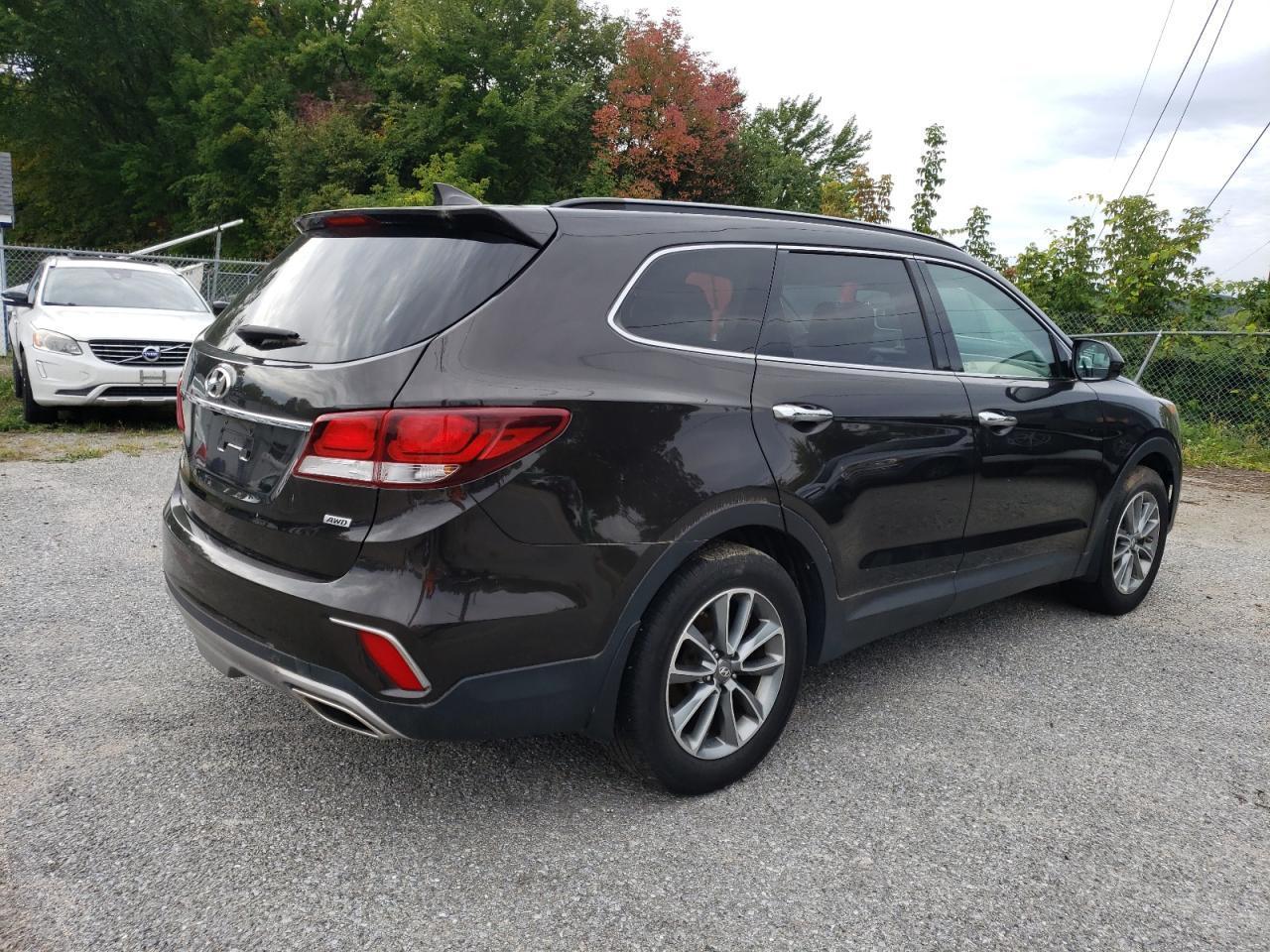 2017 HYUNDAI SANTA FE