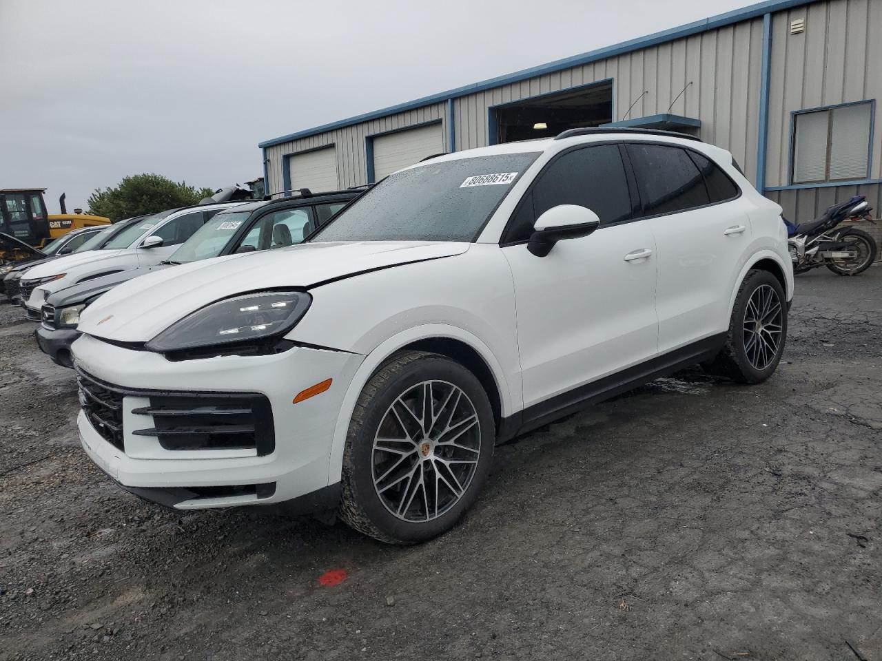 2024 PORSCHE CAYENNE