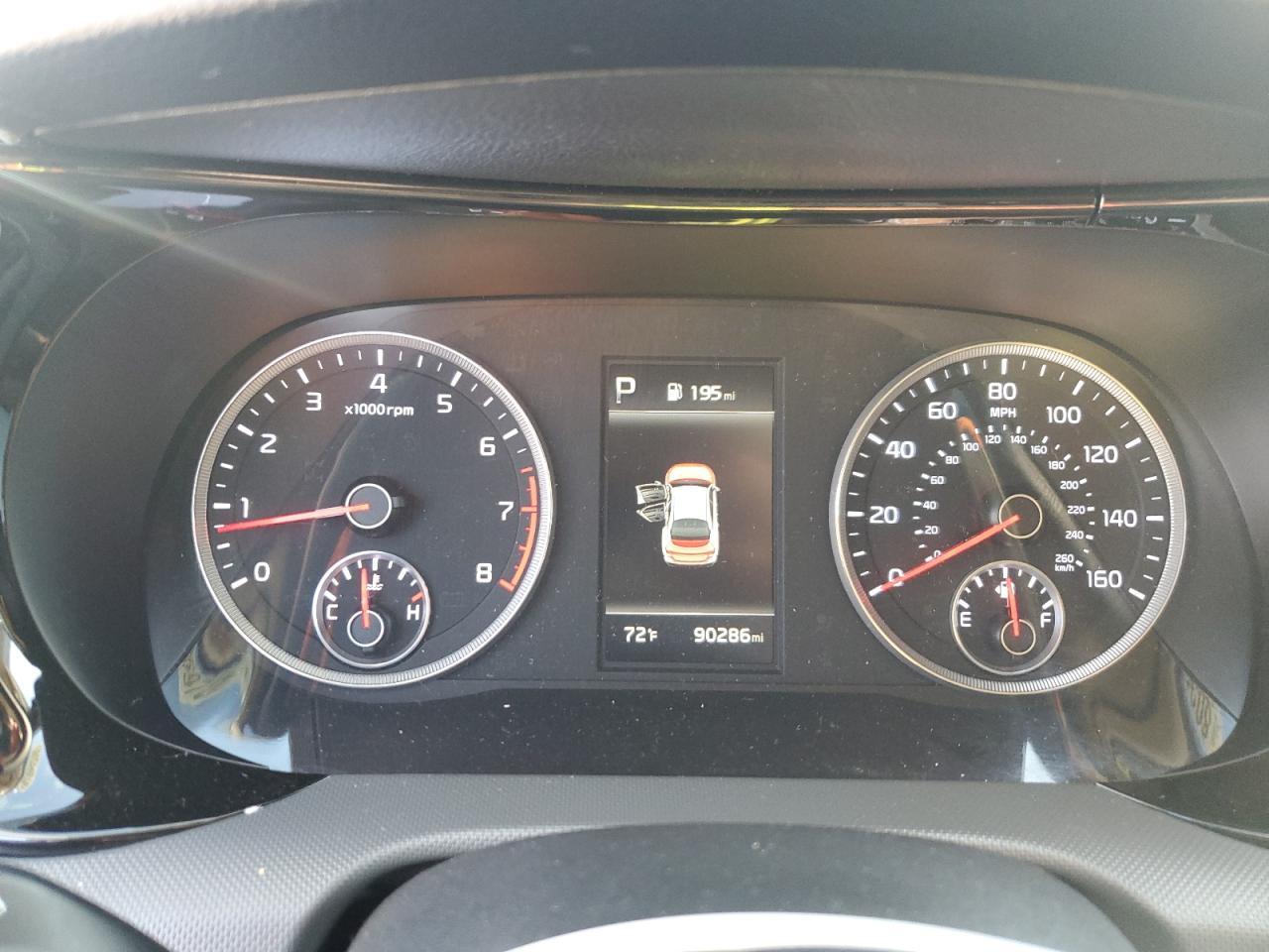 2022 KIA K5