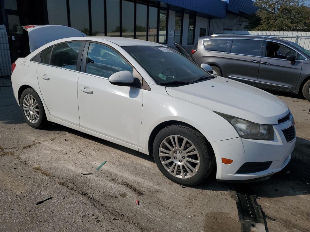 2011 CHEVROLET CRUZE
