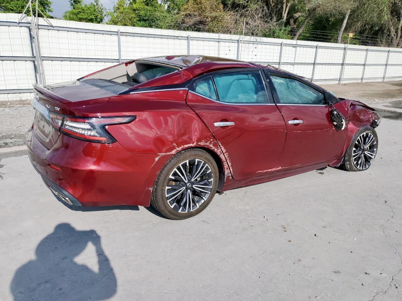 2021 NISSAN Maxima