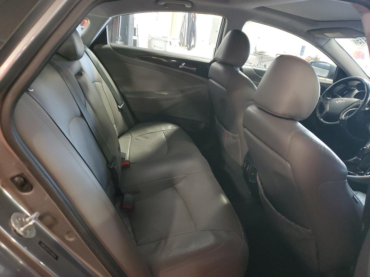 2014 HYUNDAI SONATA