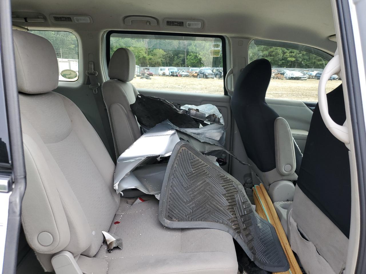 2014 NISSAN Quest