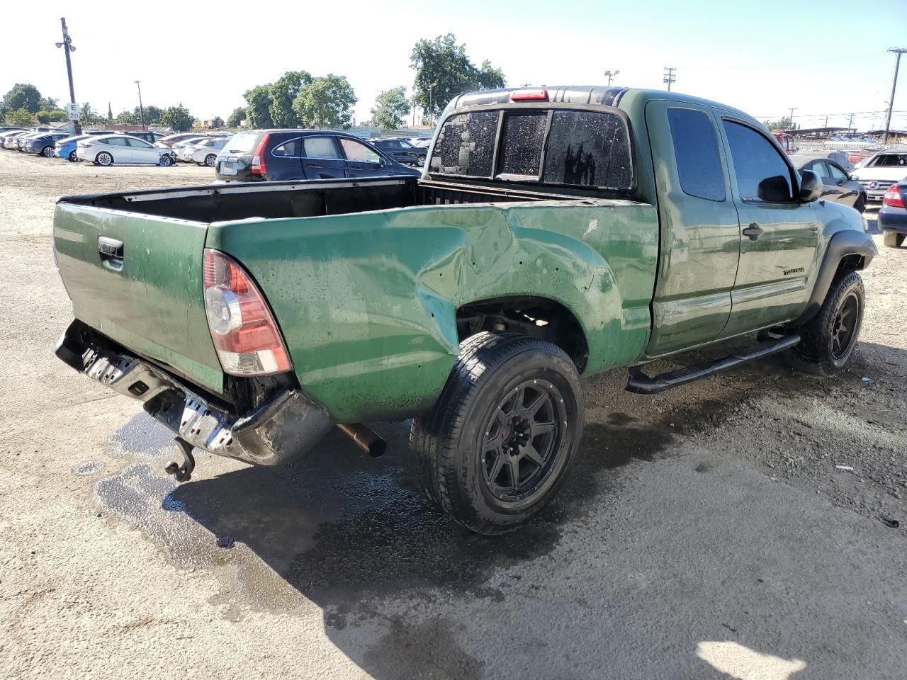 2012 TOYOTA TACOMA