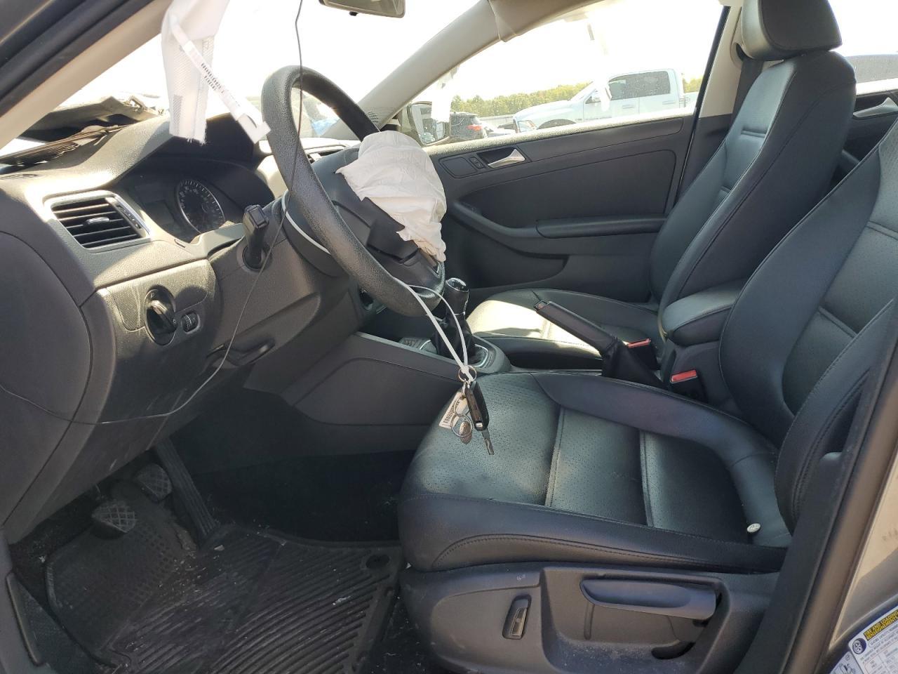 2014 VOLKSWAGEN JETTA