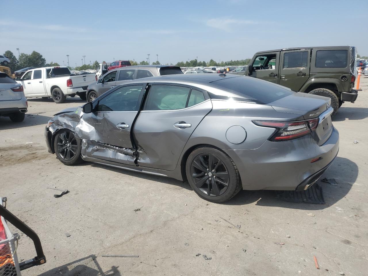 2020 NISSAN Maxima