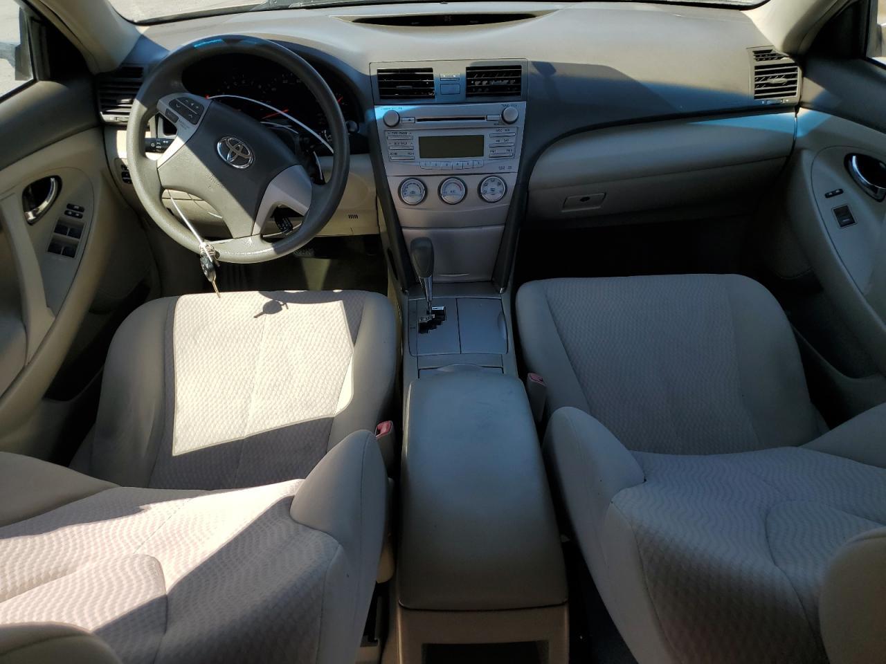 2011 TOYOTA CAMRY