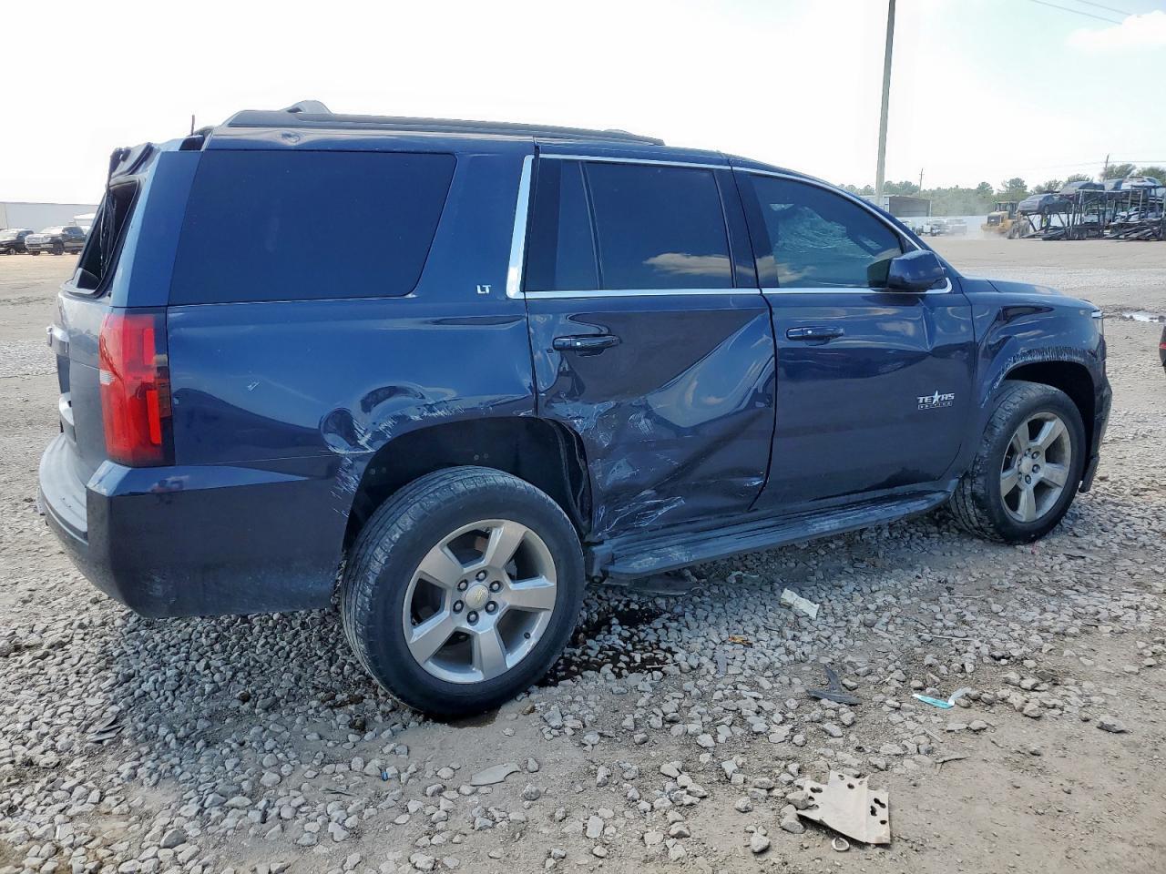 2017 CHEVROLET Tahoe