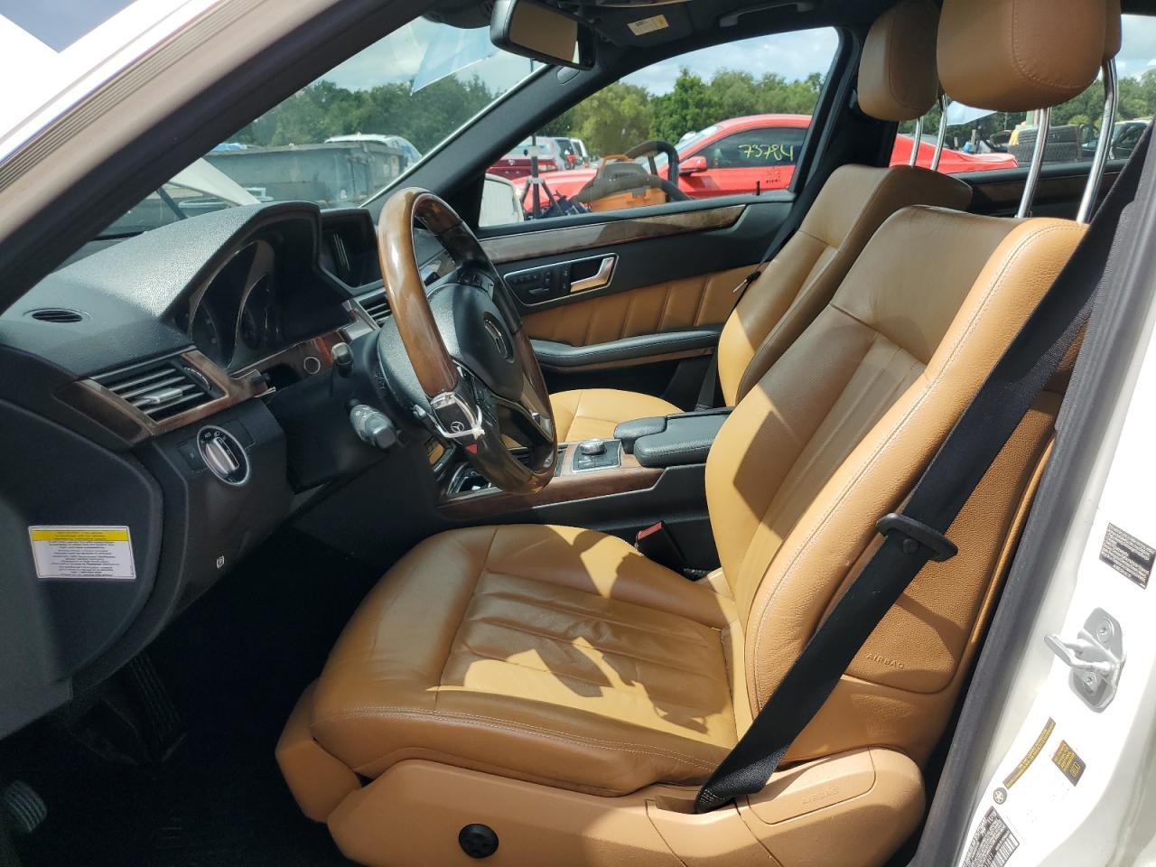 2013 MERCEDES-BENZ E-Class