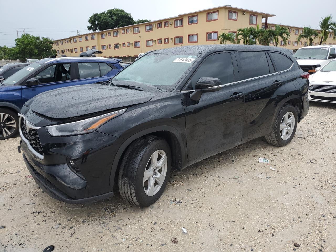 2024 TOYOTA HIGHLANDER