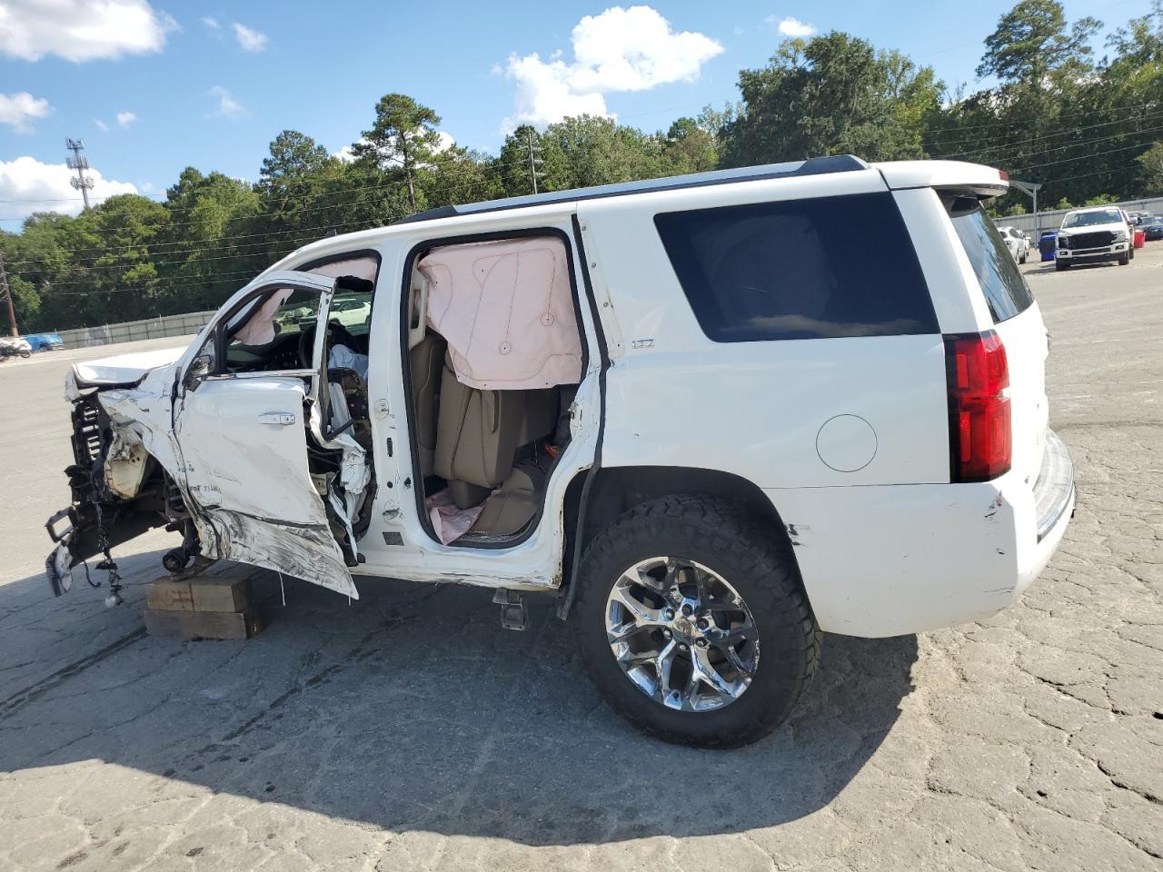 2015 CHEVROLET Tahoe