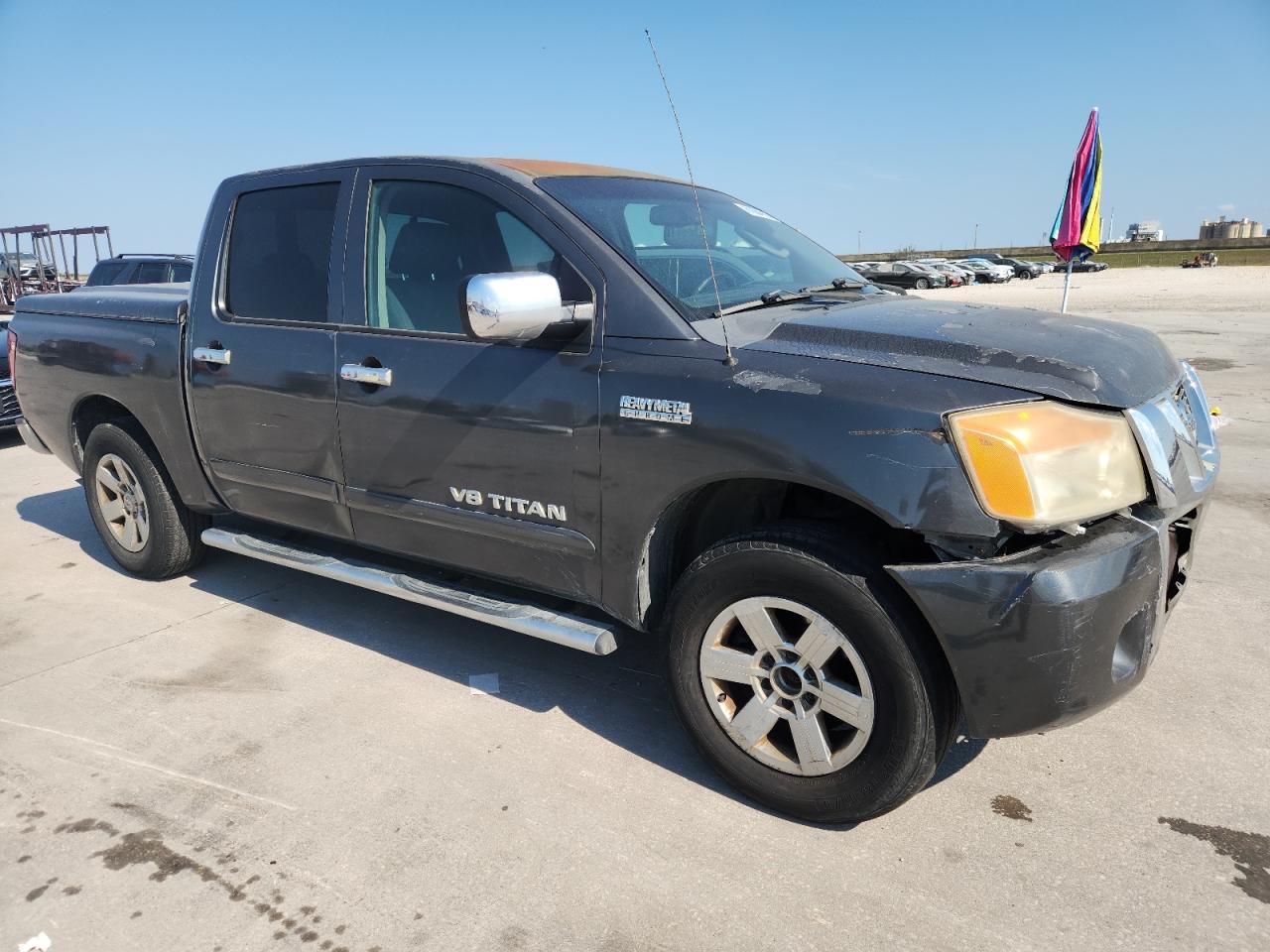 2011 NISSAN Titan