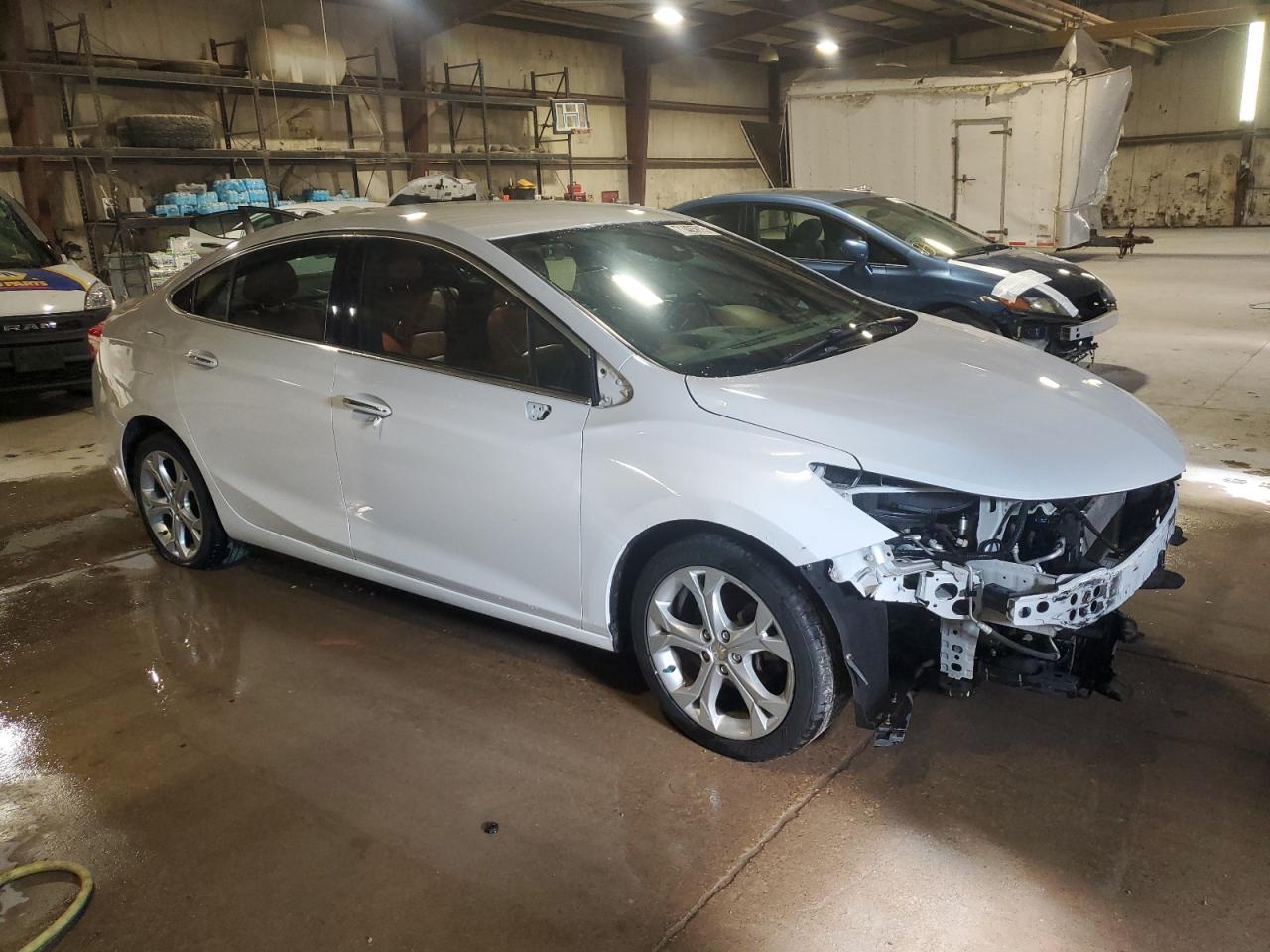 2017 CHEVROLET CRUZE