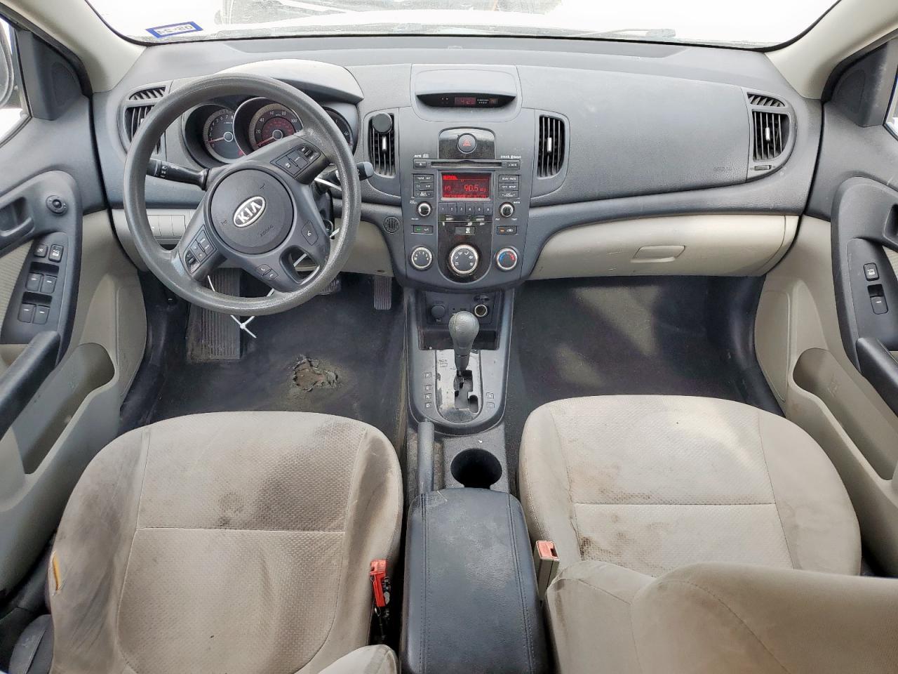2010 KIA FORTE