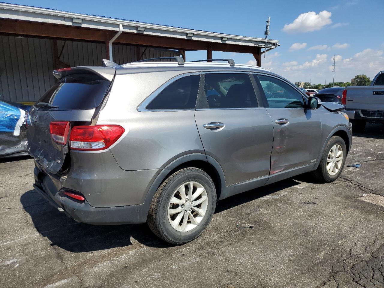 2016 KIA SORENTO