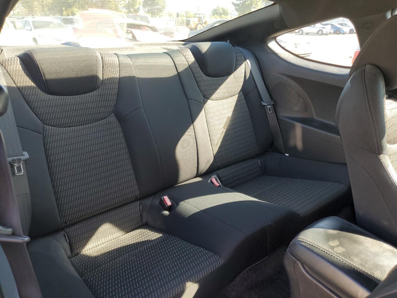 2013 HYUNDAI GENESIS