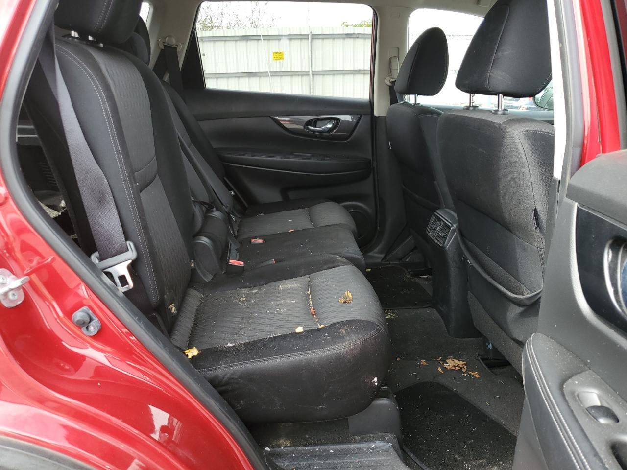 2017 NISSAN ROGUE