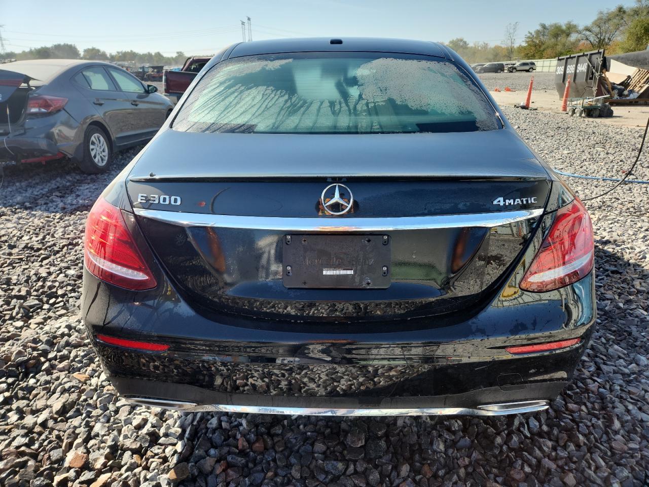 2017 MERCEDES-BENZ E-Class