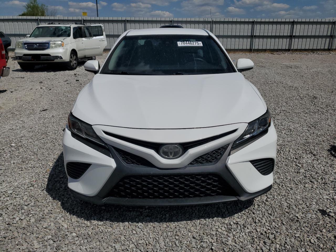 2018 TOYOTA CAMRY