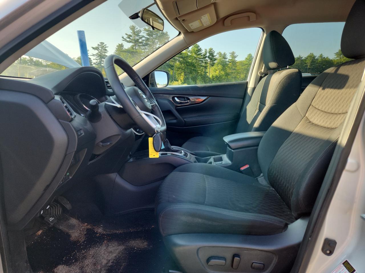 2017 NISSAN ROGUE