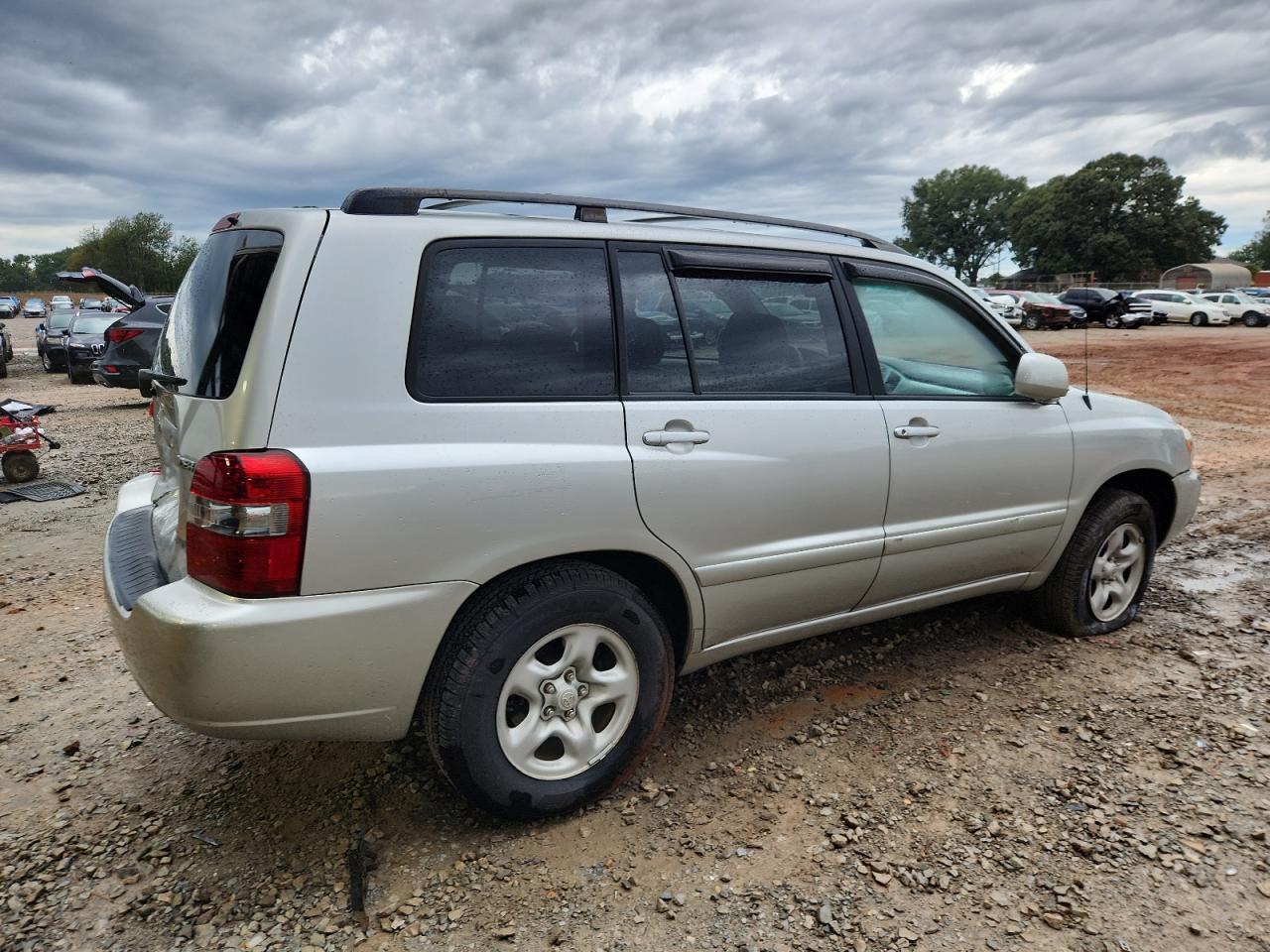 2005 TOYOTA HIGHLANDER