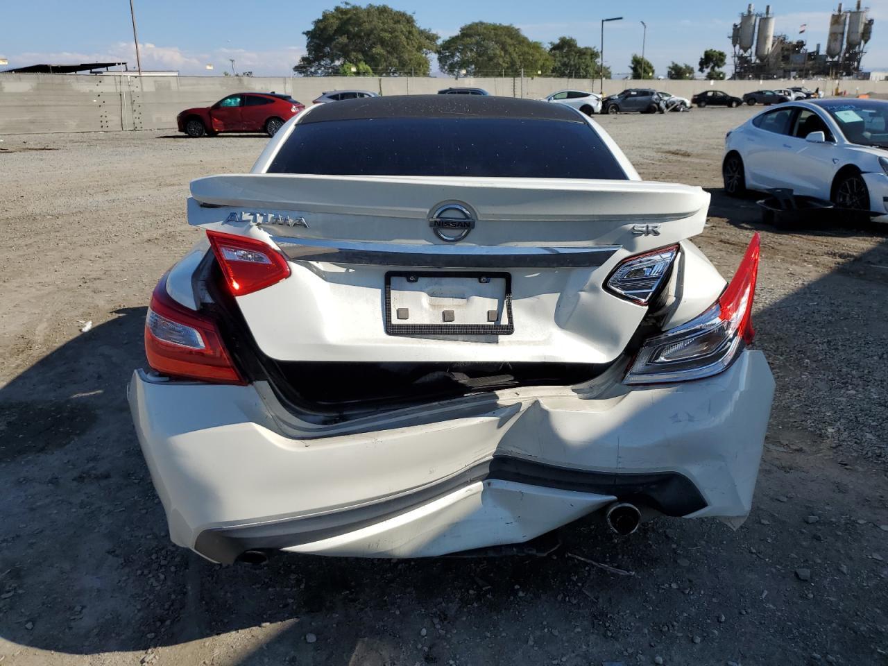 2016 NISSAN ALTIMA
