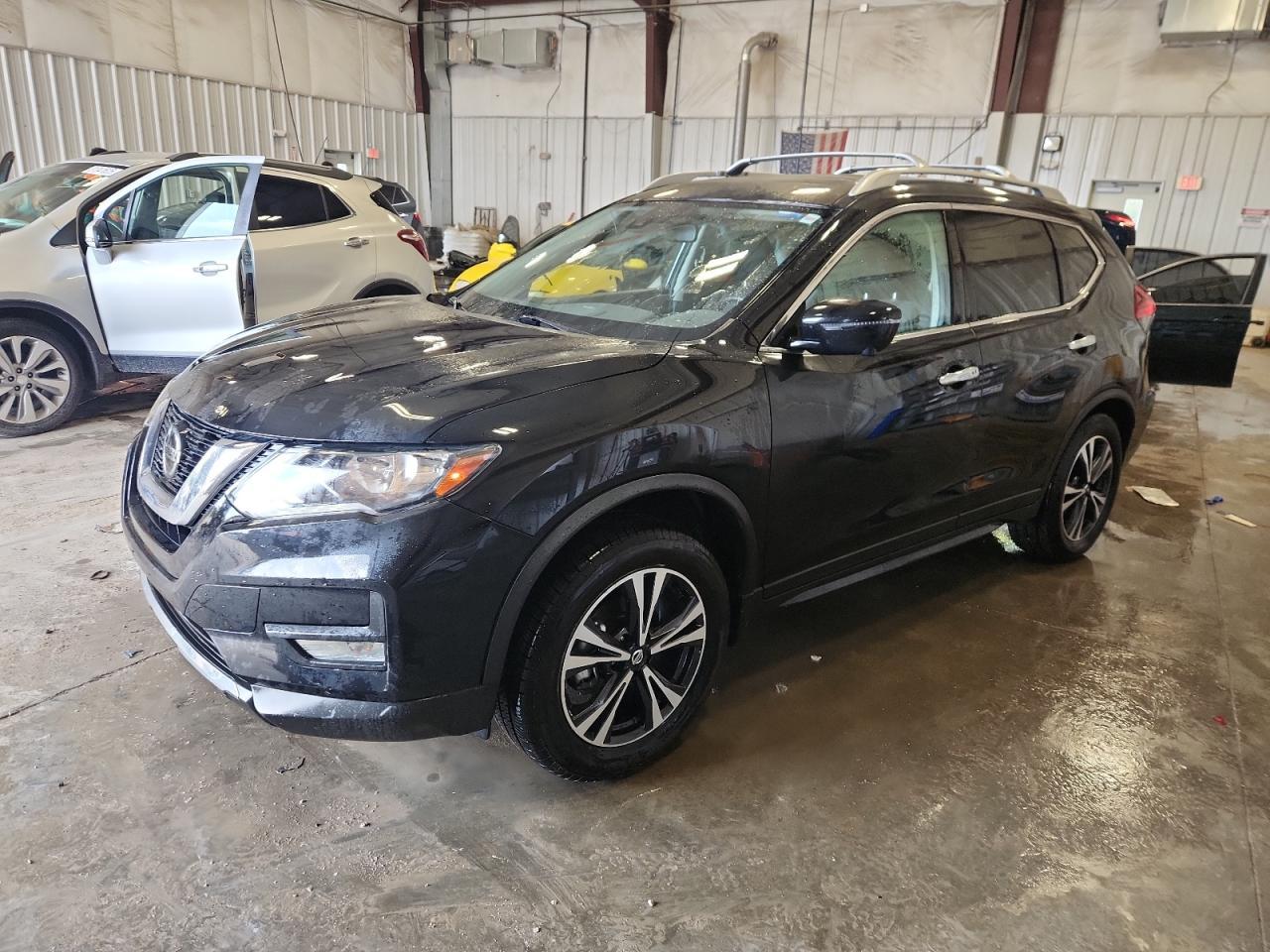 2020 NISSAN ROGUE